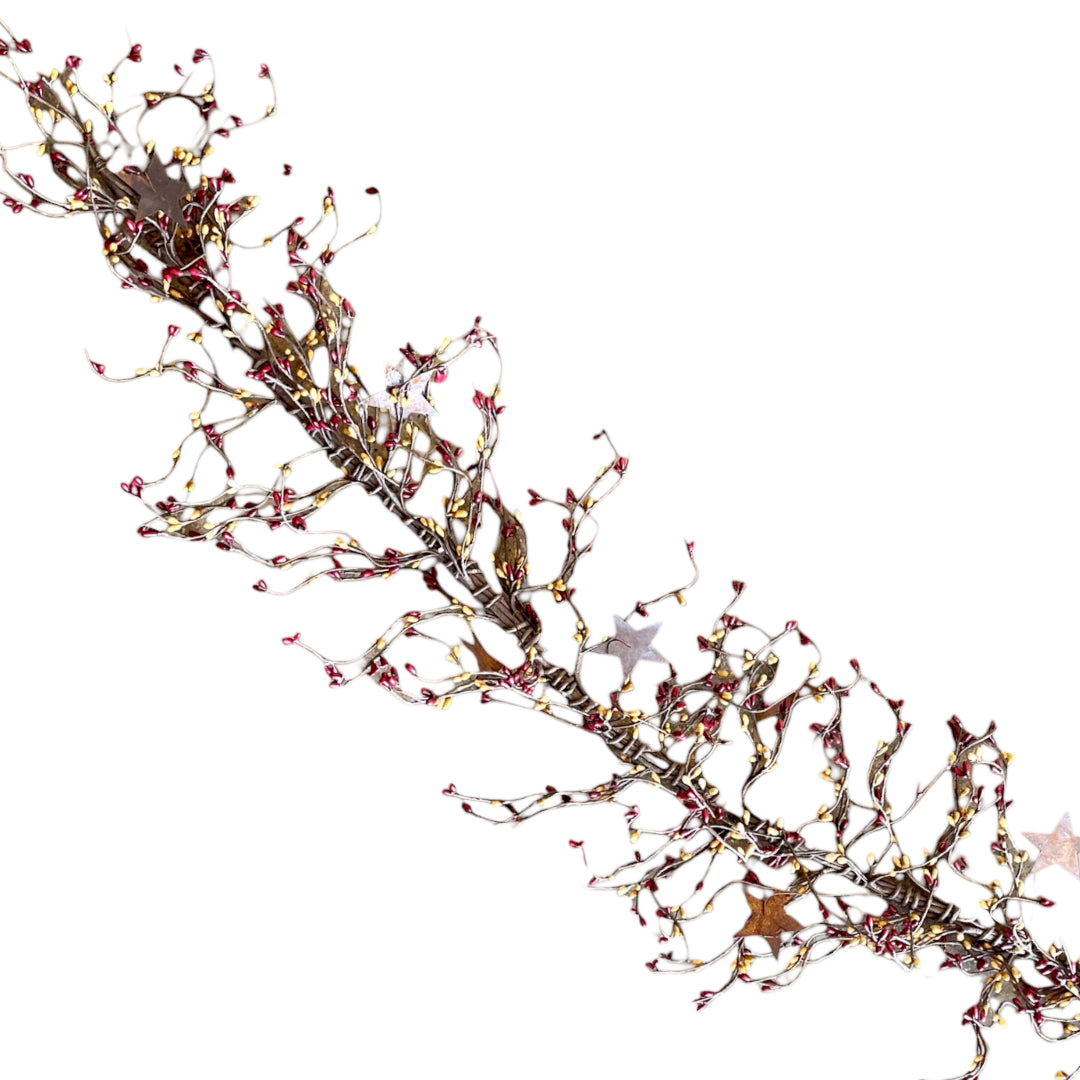 PIP BERRY GARLAND WITH STARS