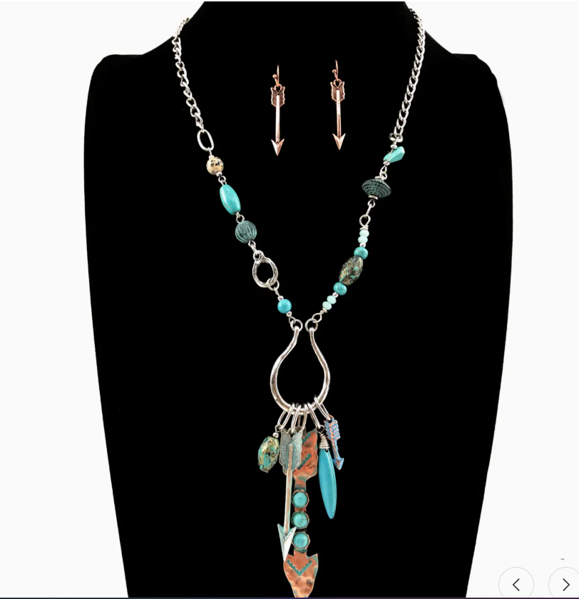 Turquoise Arrow Horseshoe Western Style Necklace and Earrings