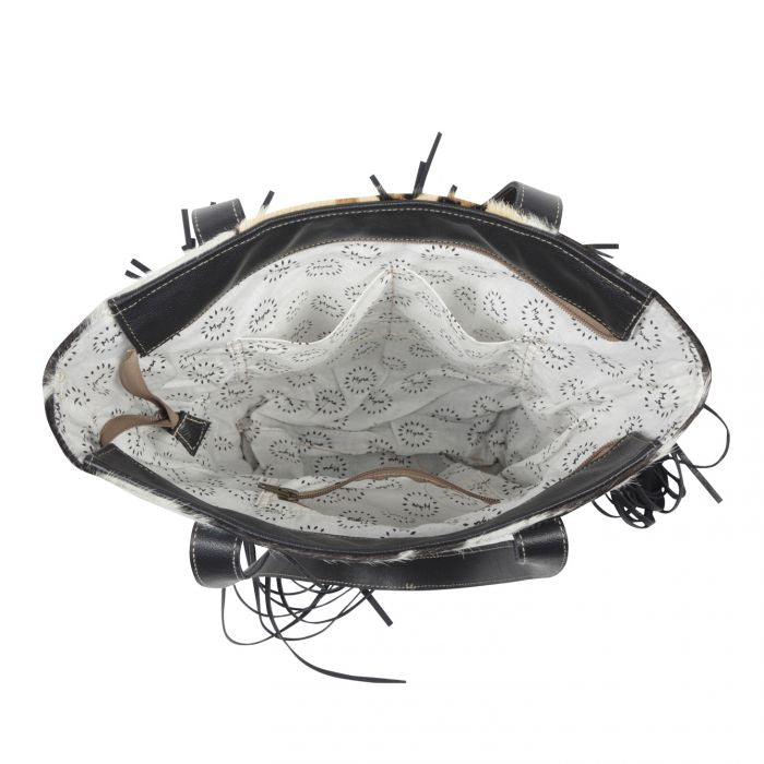 Vanilla Cream Hair on Shoulder bag