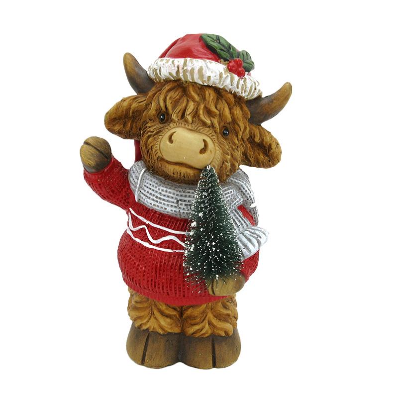 STANDING HIGHLAND COW WITH TREE