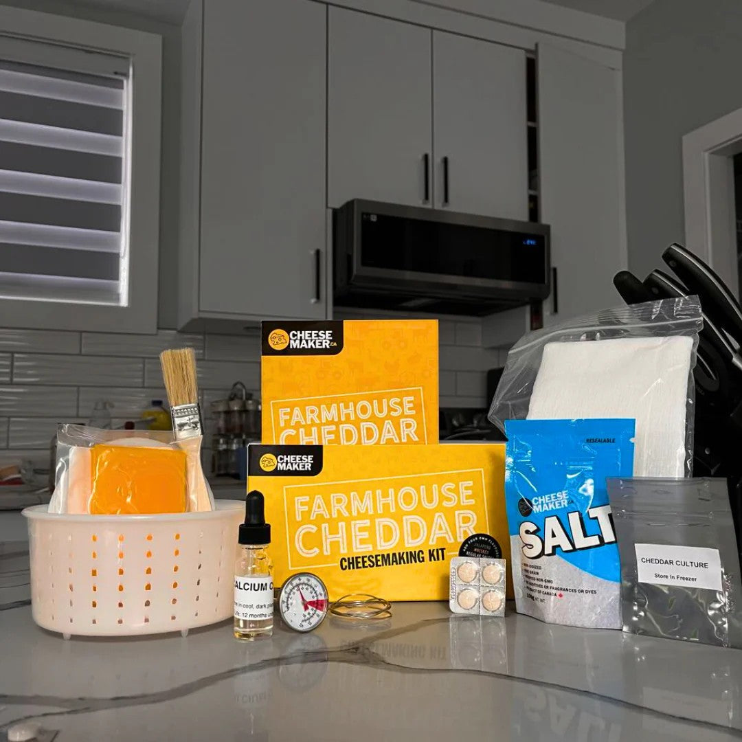 CHEDDAR CHEESEMAKING KIT