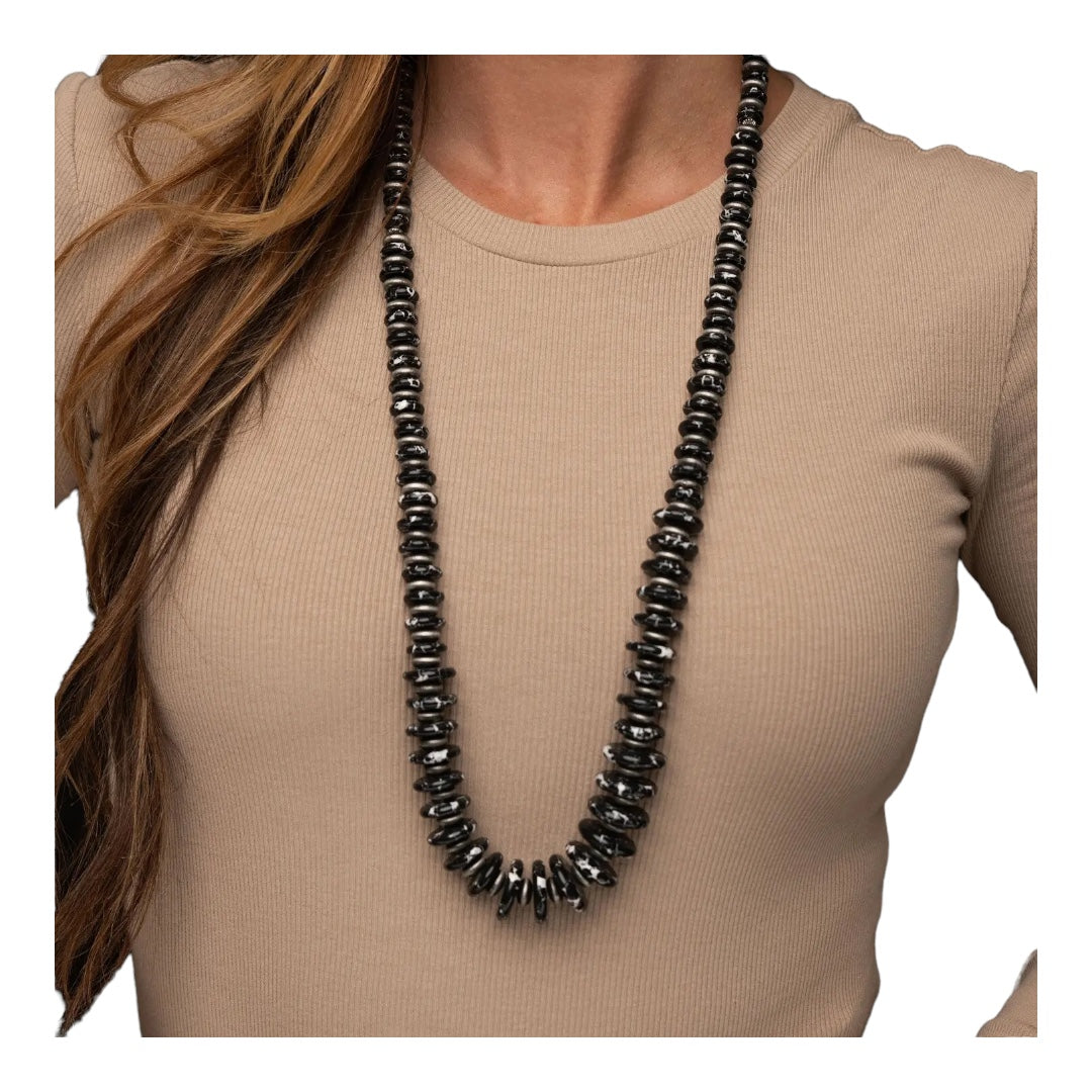 36" Faux Navajo Pearl and Black Disc Necklace