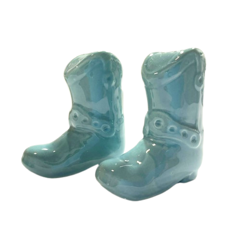 SALT AND PEPPER SHAKERS - BOOTS