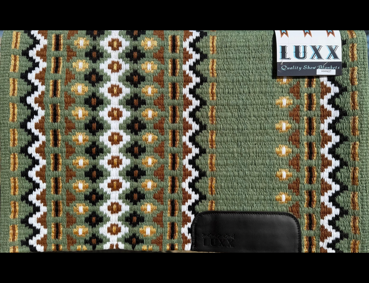 100957 LUXX Custom Show Pad