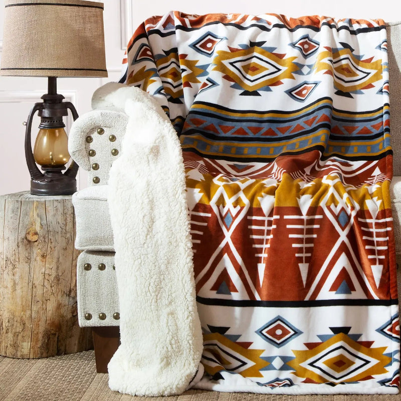 ARROWHEAD EARTH PLUSH SHERPA THROW