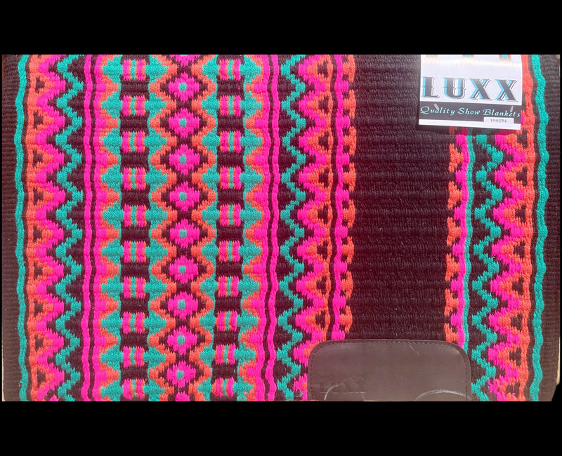 100584 - LUXX Show Pad